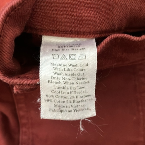 Everlane Edition 1, Cheeky style, red denim - Picture 5 of 11